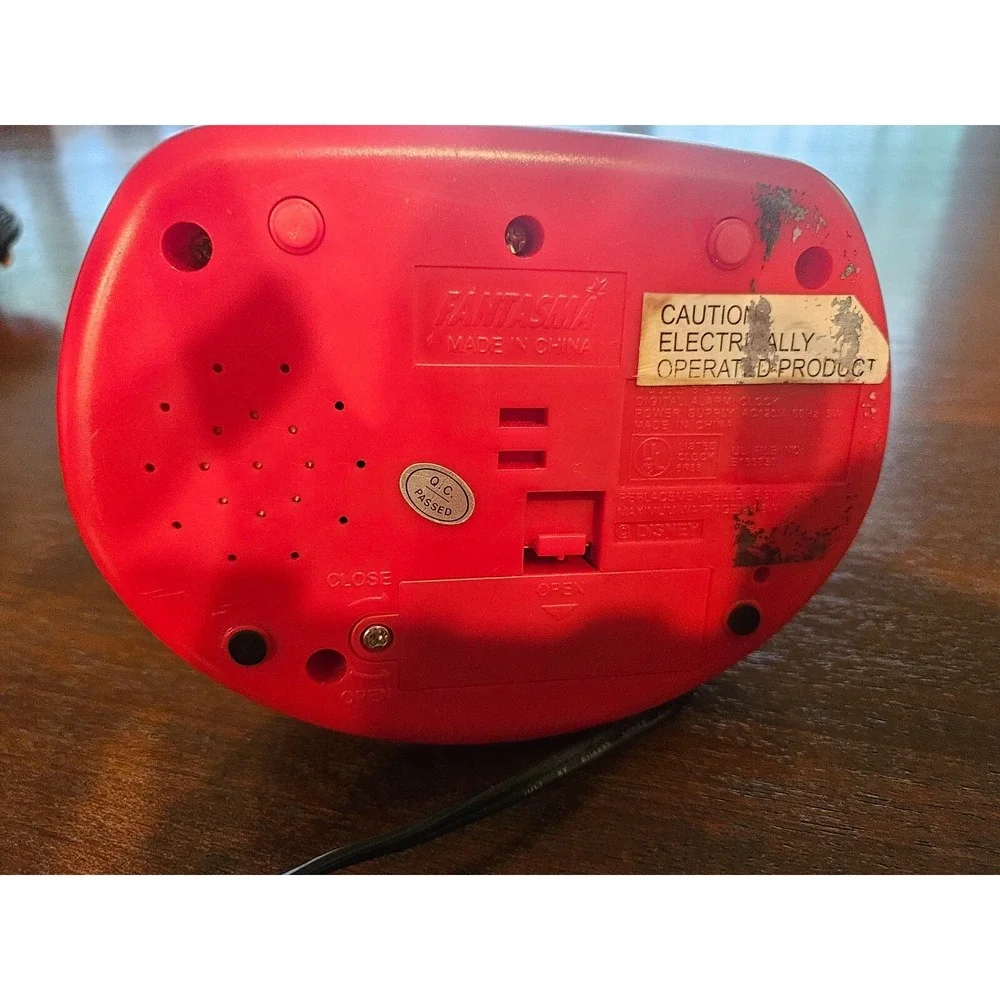 Winnie the Pooh Fantasma Alarm‎ Clock Night Light VTG Works perfect
